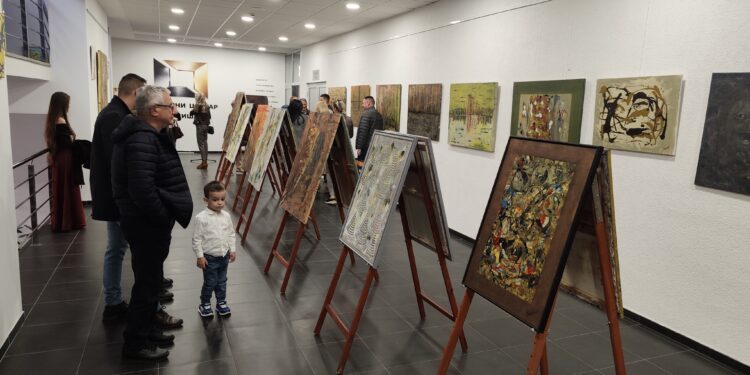 U Gradišci otvorena izložba slika Slobodana Bode Subotića