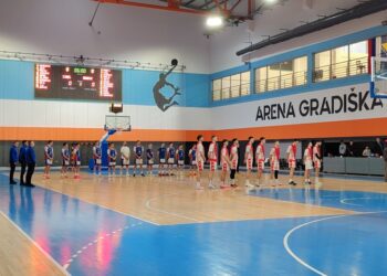 Košarkaši Stars Basketa porazom završili sezonu (FOTO)