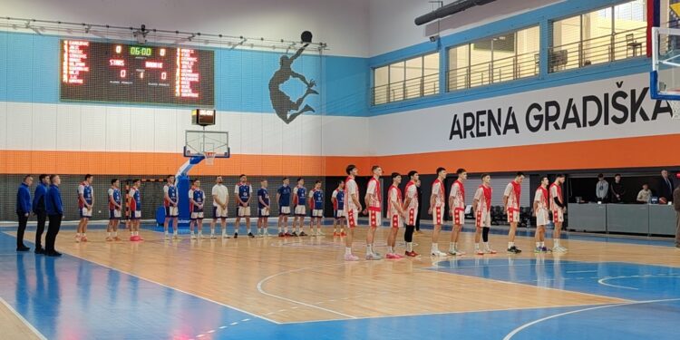 Košarkaši Stars Basketa porazom završili sezonu (FOTO)