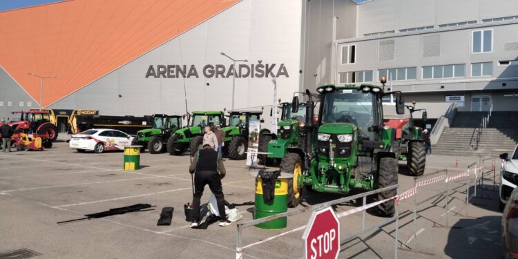 Obustava saobraćaja kod Arene Gradiška