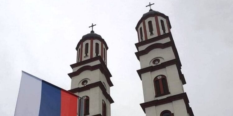 Zvonik crkve u Novoj Topoli priziva vjernike sa visine od 47 metara (FOTO)