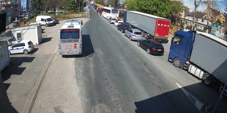 Gužve na graničnim prelazima