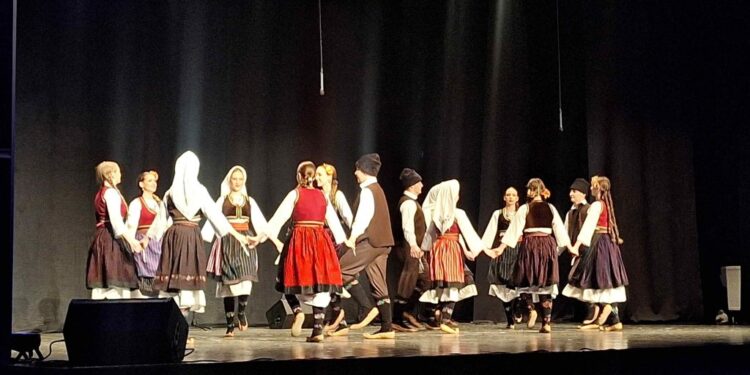 „Kolovit“ organizovao deseti Dječiji festival folklora