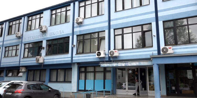 „Tikt manufaktura“ donacijom obogatila Tehničku školu u Gradišci