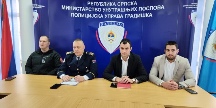 Pronađeno 50 kilograma „skanka“, uhapšena četiri lica (FOTO)