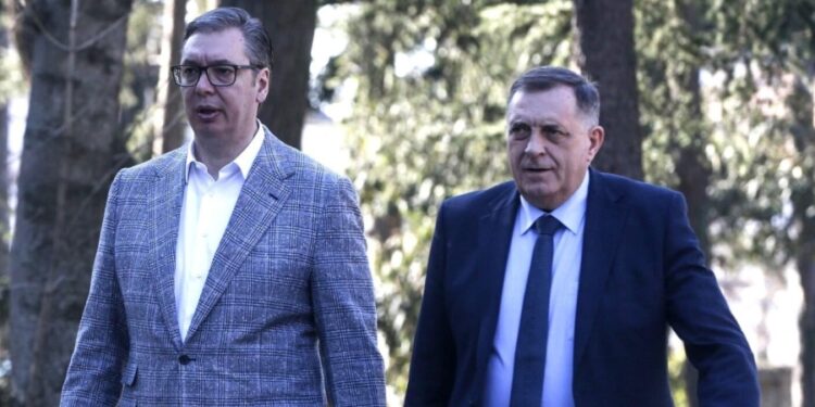 Vučić i Dodik usaglasili stavove iz Donje Gradine: Neće više biti traktora i genocida nad Srbima!