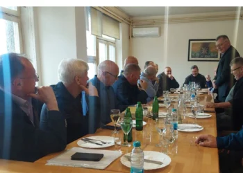 Susret bivših studenata i fudbalera: Srce bi na teren, ali noge ne mogu