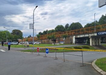 POTPUNA OBUSTAVA SAOBRAĆAJA NA  DIJELU ULICA VIDOVDANSKA, OBALA VOJVODE STEPE I TRGA JEVREJSKIH STRADANJA