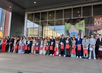 Tehnička škola Gradiška ispratila 170 maturanata
