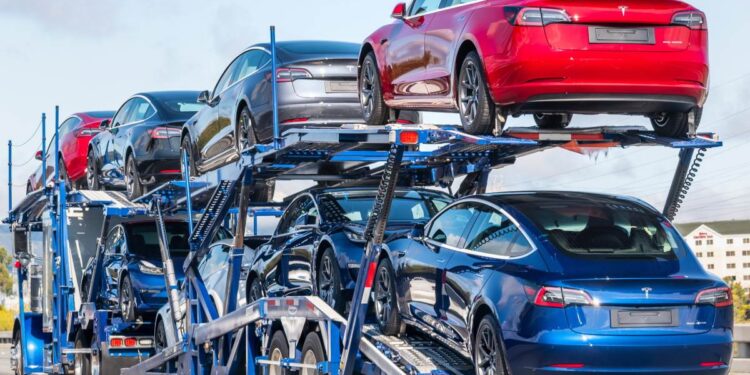 Novi udar na EU automobile