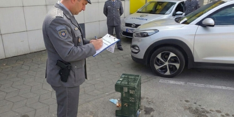 U Banjaluci za gajbe na parkingu i druge “rezervacije” kazne i do 3.000 KM