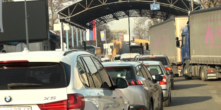Gužve na graničnim prelazima