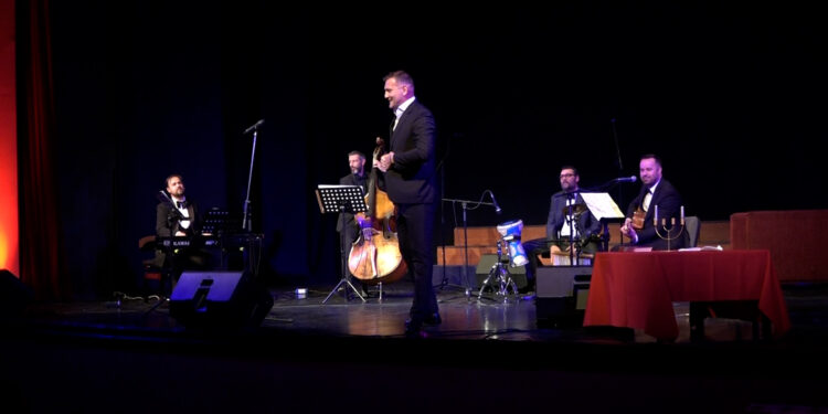 Održan humanitarni koncert „Srce porodično“ u Gradišci