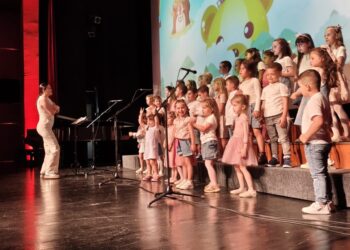 Održan humanitarni koncert muzičkog zabavišta i pripremnog razreda OMŠ „Branko Smiljanić“