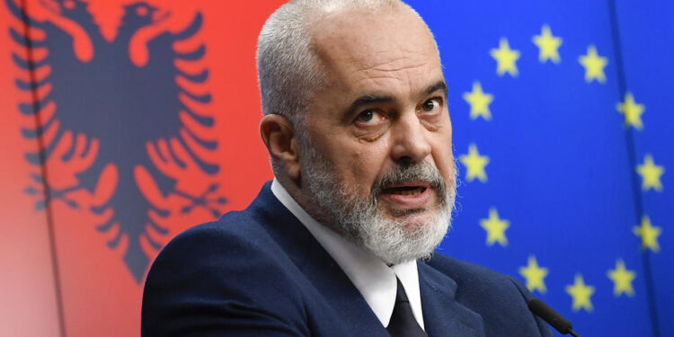 EU upozorila Ramu: Sporni projekt povezan s Trumpovom porodicom mogao bi usporiti evropski put Albanije