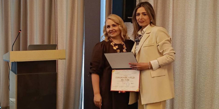 Stani Balaban uručeno priznanje za doprinos razvoju socijalne zaštite u Republici Srpskoj na stručnom skupu u Doboju