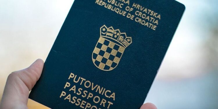 Hrvatska sutra predstavlja rezoluciju o Hrvatima u BiH, spominje se i revizija državljanstava