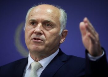 Inzko zabrinut za BiH, pisao članicama PIC-a: “Rizikujete sukobe u Bosni i Hercegovini!”