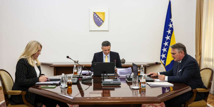 Cvijanović napustila sjednicu, Bećirović i Komšić podržali imenovanje članova Komisije za nacionalne spomenike