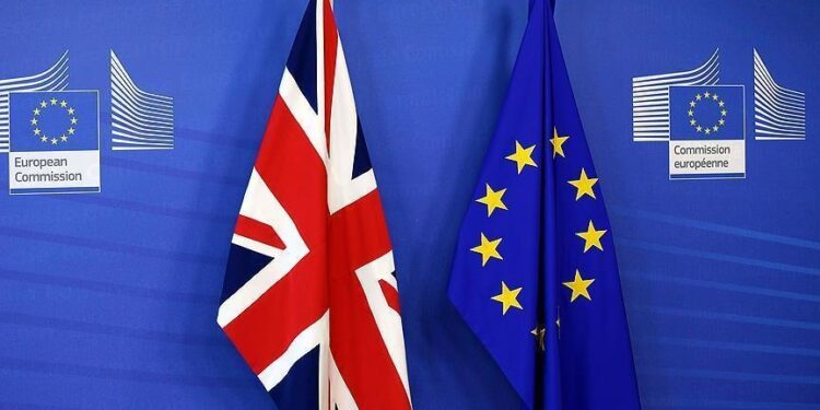 Veliko istraživanje: Većina Britanaca želi povratak u EU, podršku daju i građani Evrope