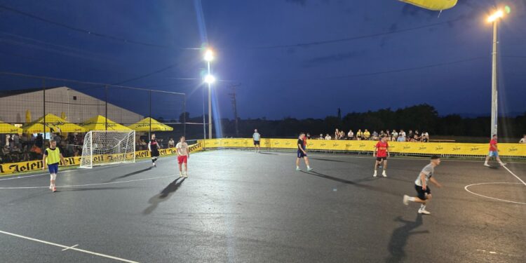 Počeo turnir u Kruškiku u potpuno novom ruhu (FOTO)