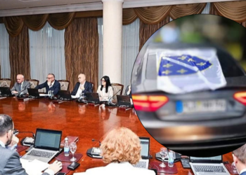 Vlada RS-a usvojila prijedlog zakona: Za isticanje zastave i simbola Armije RBiH predviđena kazna do tri godine zatvora