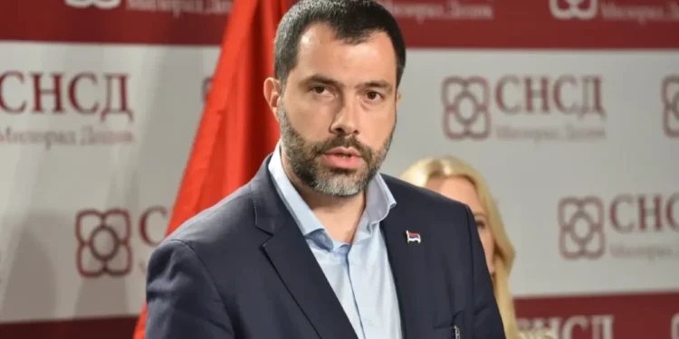 Igor Dodik: Čast je biti nosilac liste SNSD-a, politiku sam učio od najboljeg