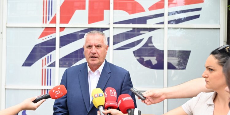 U sjedištu Autoputeva Srpske otvorena poslovnica za prodaju TAG uređaja